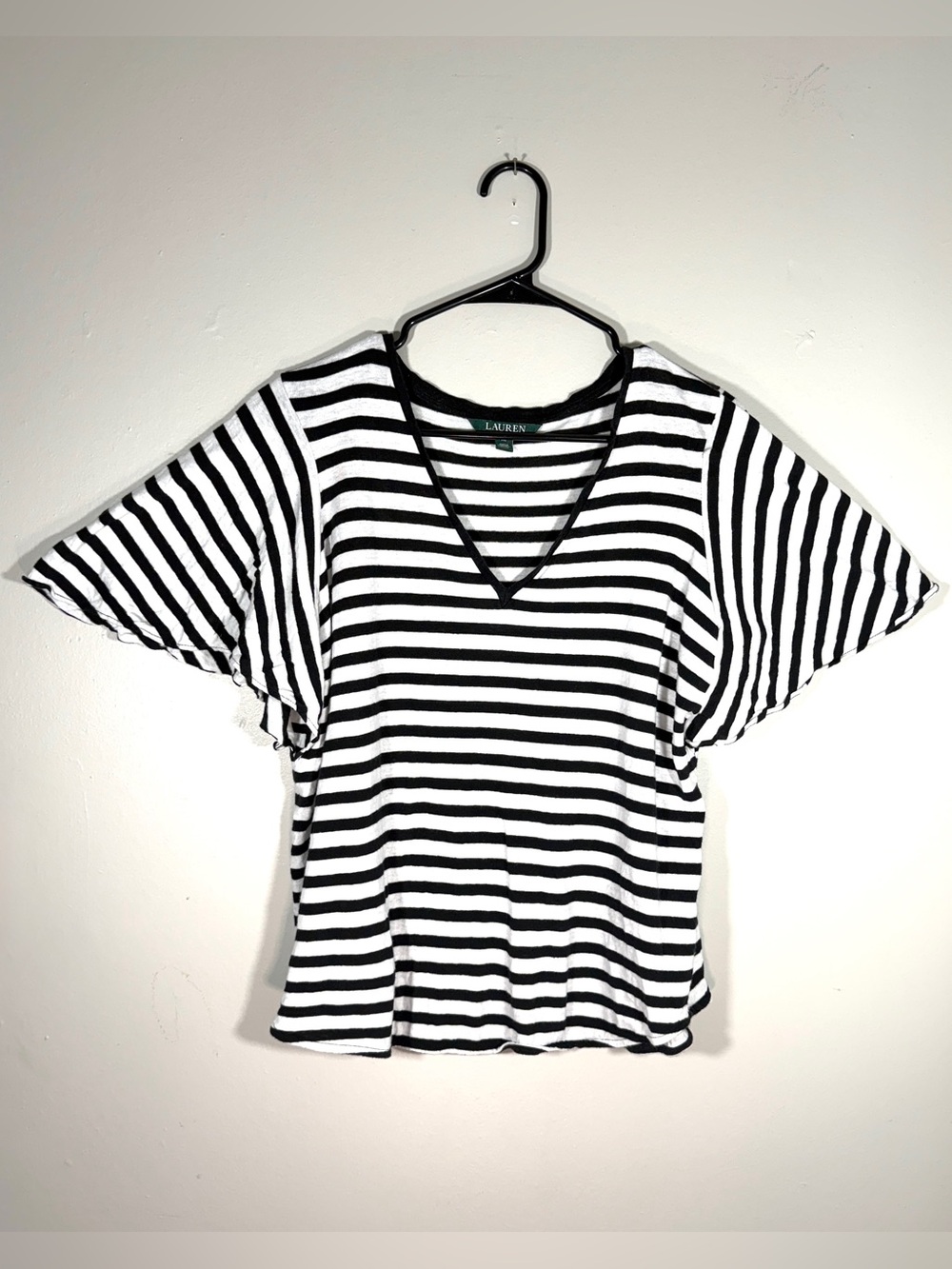 Lauren Ralph Lauren Black & White Striped Flutter Sleeve V-Neck Top XL